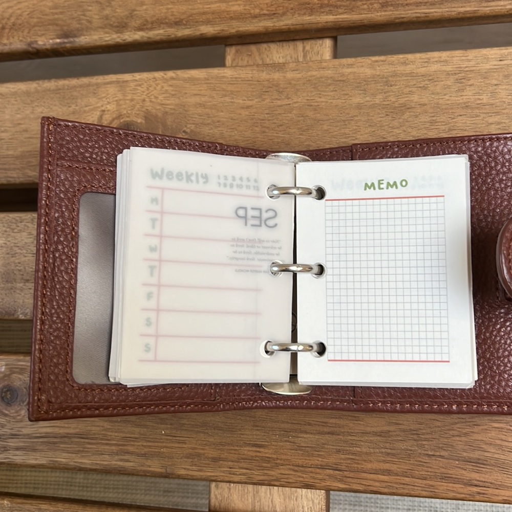 Small Brown A9 3 ring Wallet jornal